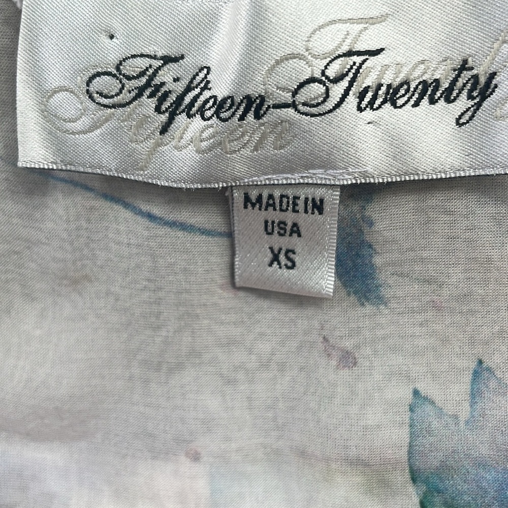 Fifteen Twenty Vintage Butterfly Motif Sheer Silk Floral Blouse oversized XS - Picture 7 of 8